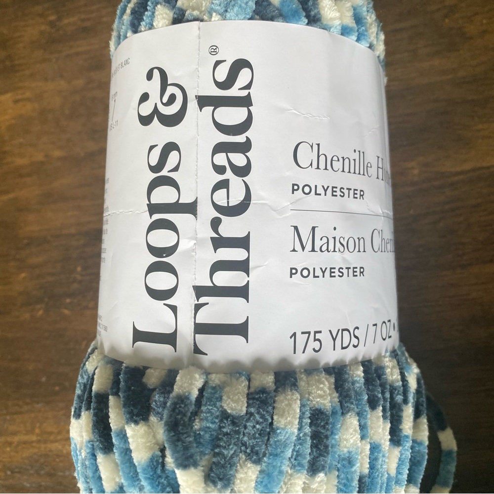 Loops & Threads Chenille Home slim yarn in Blue and White multi color